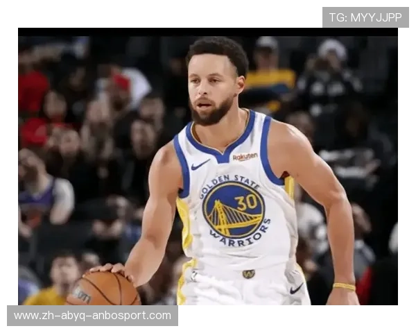 NBA战报勇士对阵快船库里犀利带球突破撕裂防线